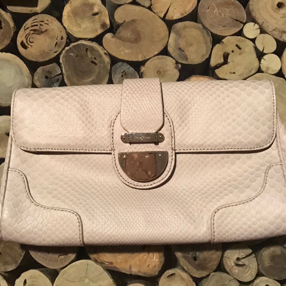 Cole Haan Clutch 💥💖 NEW with tag